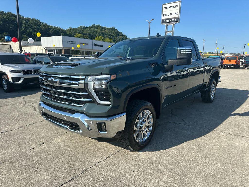 used 2025 Chevrolet Silverado 3500 car, priced at $76,988