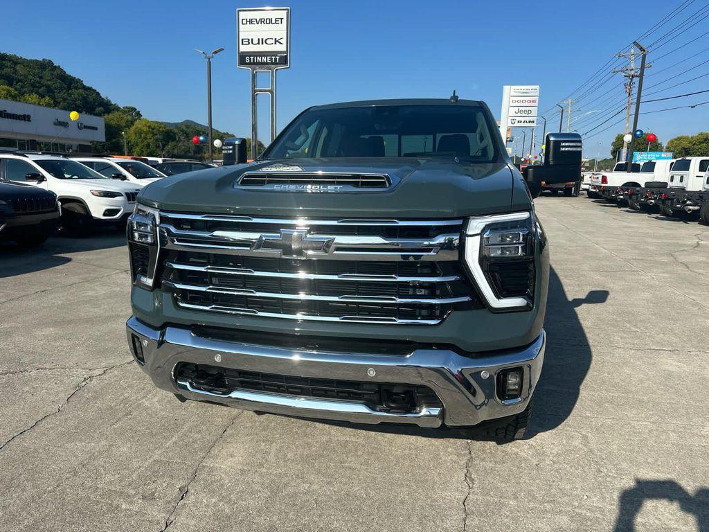 used 2025 Chevrolet Silverado 3500 car, priced at $76,988