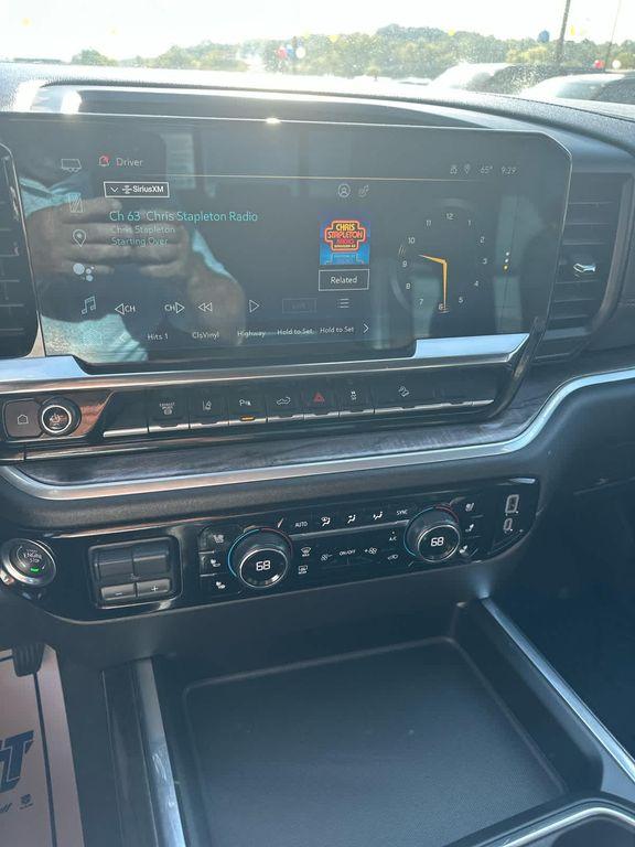 used 2025 Chevrolet Silverado 3500 car, priced at $76,988