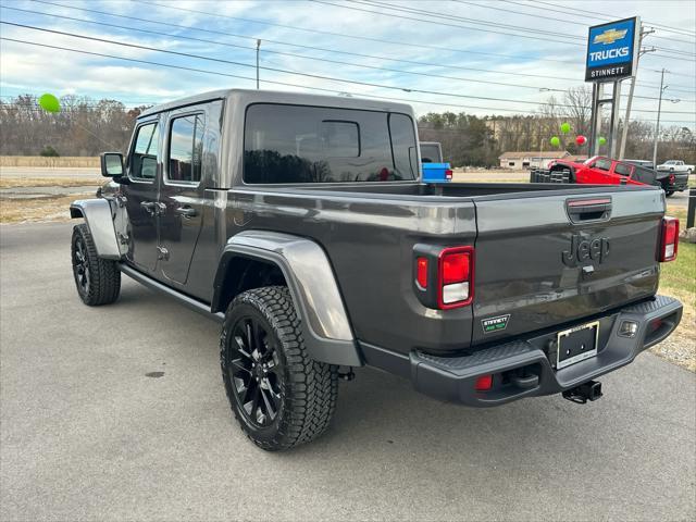 new 2025 Jeep Gladiator car, priced at $44,680