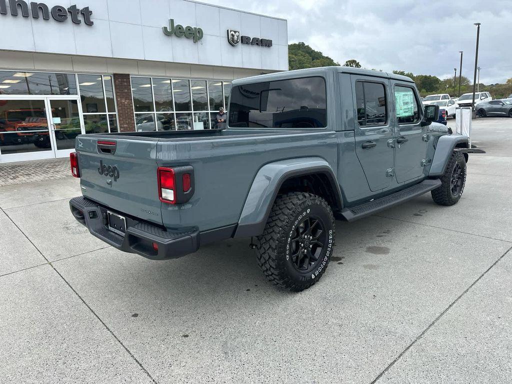 new 2025 Jeep Gladiator car, priced at $46,780