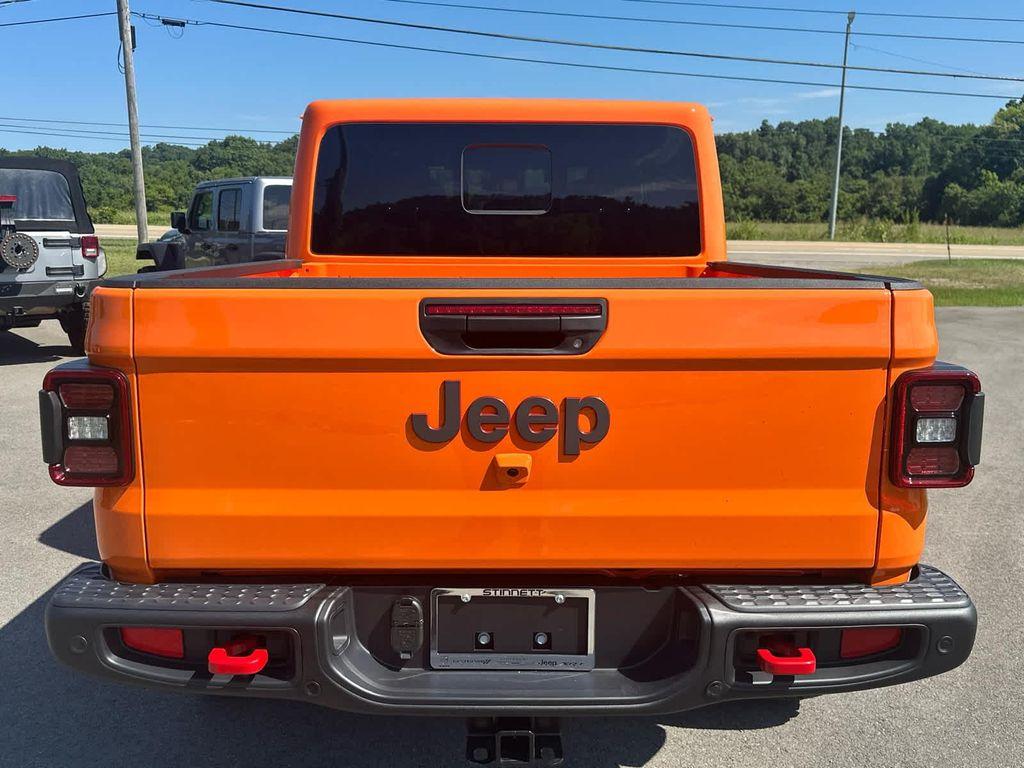 new 2025 Jeep Gladiator car, priced at $61,625