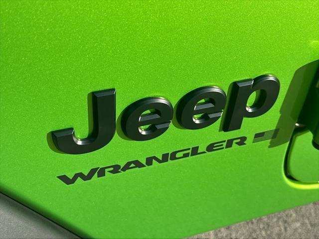 new 2025 Jeep Wrangler car, priced at $40,940