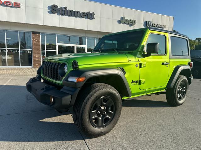 new 2025 Jeep Wrangler car, priced at $40,940