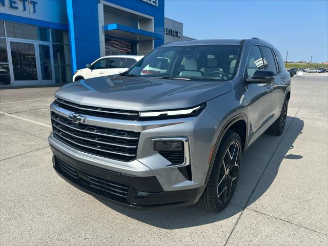 new 2025 Chevrolet Traverse car