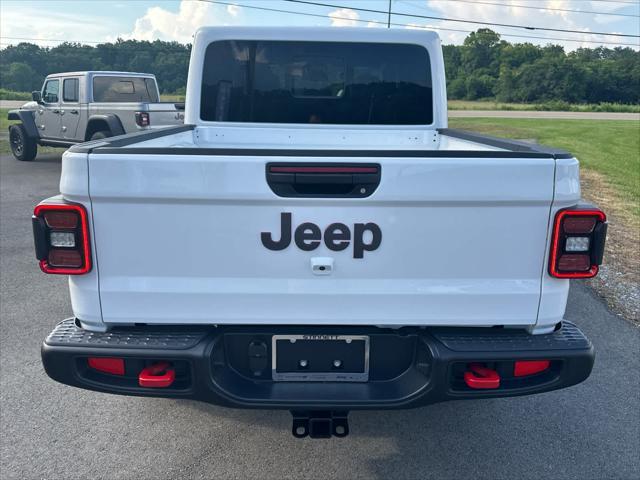 new 2025 Jeep Gladiator car, priced at $58,565