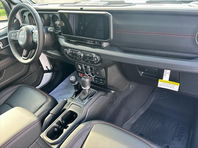 new 2025 Jeep Gladiator car, priced at $58,565