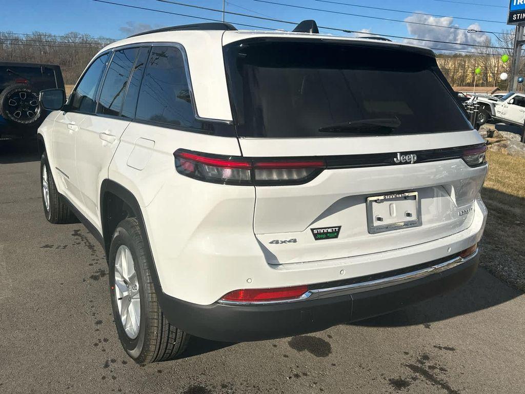 new 2025 Jeep Grand Cherokee car, priced at $41,575