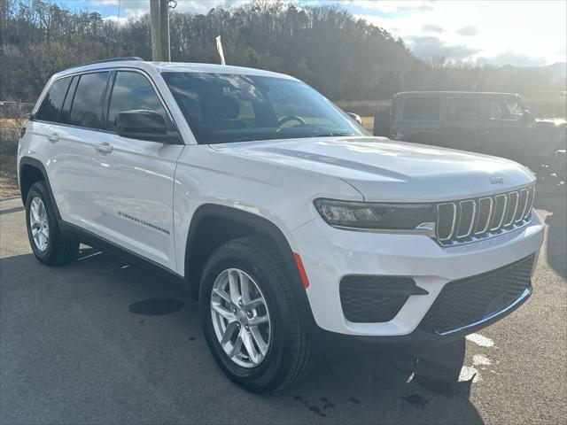 new 2025 Jeep Grand Cherokee car, priced at $42,375