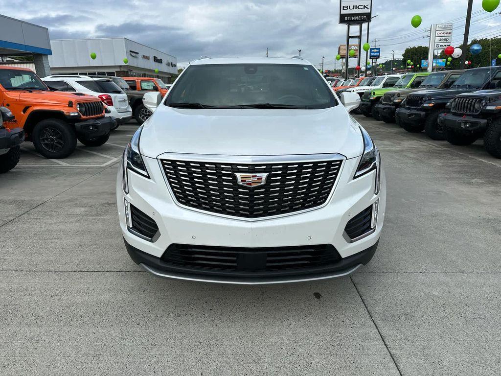 used 2022 Cadillac XT5 car, priced at $31,988