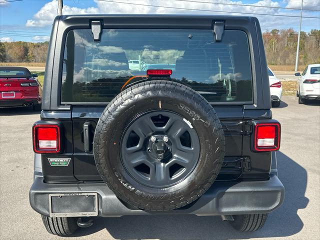 new 2025 Jeep Wrangler car, priced at $43,650