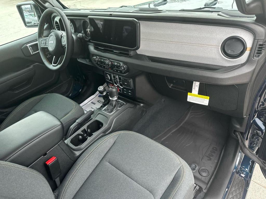 new 2025 Jeep Gladiator car, priced at $51,155