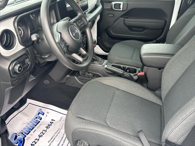 new 2025 Jeep Wrangler car, priced at $33,995