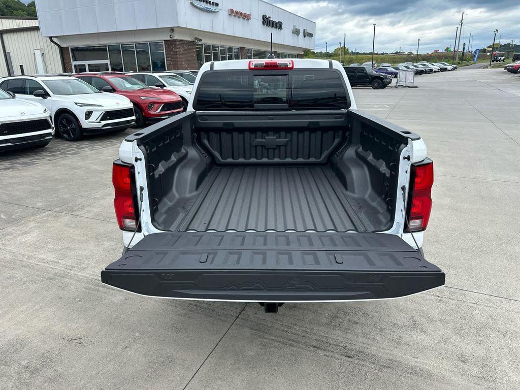 new 2025 Chevrolet Colorado car, priced at $43,995