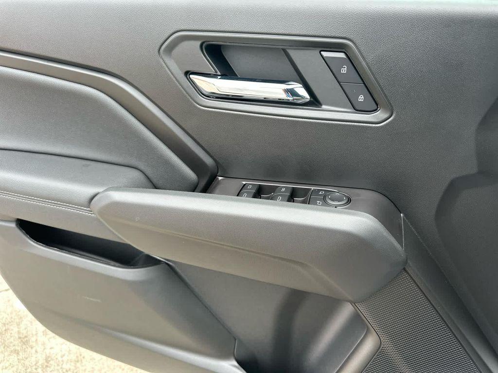 new 2025 Chevrolet Colorado car, priced at $43,995