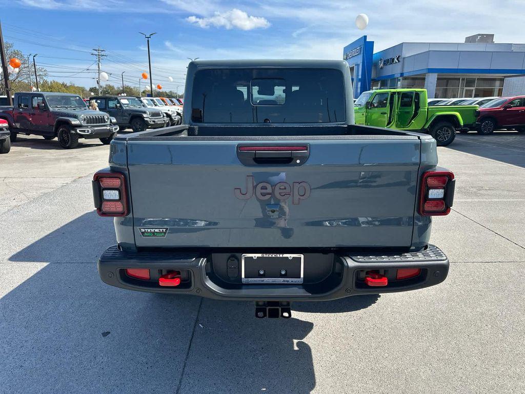new 2025 Jeep Gladiator car, priced at $61,635