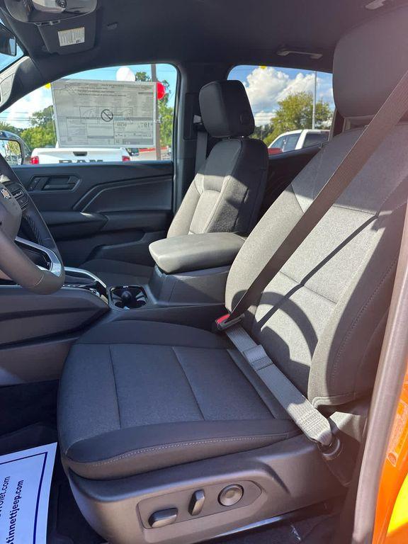 new 2026 Chevrolet Colorado car, priced at $42,370