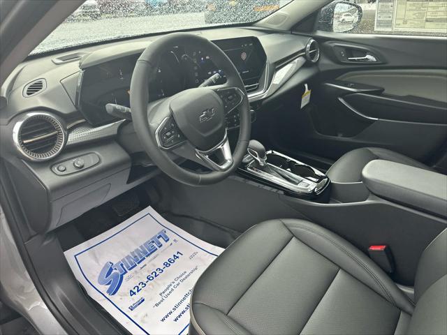 new 2025 Chevrolet Trax car, priced at $27,910