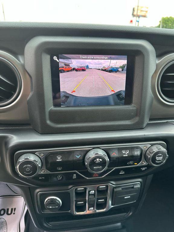 used 2022 Jeep Gladiator car, priced at $33,988