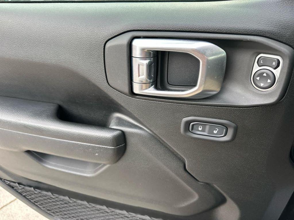 used 2022 Jeep Gladiator car, priced at $33,988