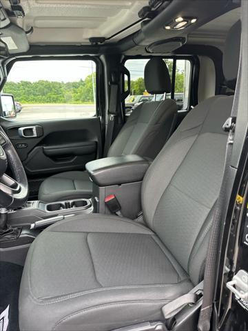used 2022 Jeep Gladiator car, priced at $33,988