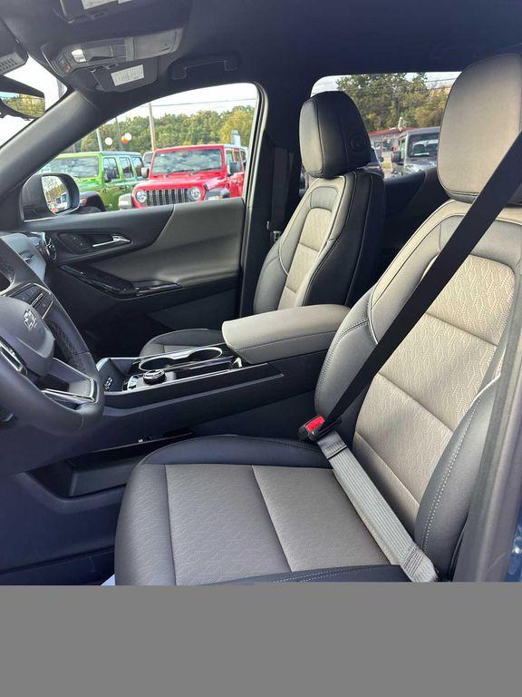new 2026 Chevrolet Equinox car, priced at $36,355