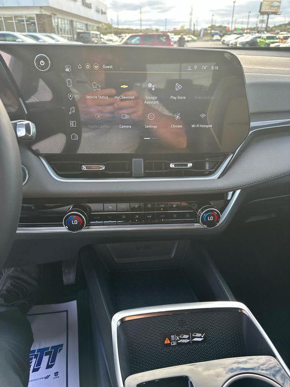 new 2026 Chevrolet Equinox car, priced at $36,355