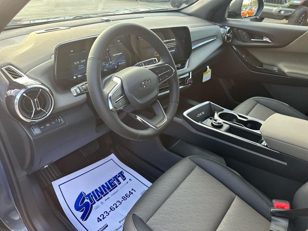 new 2026 Chevrolet Equinox car, priced at $36,355