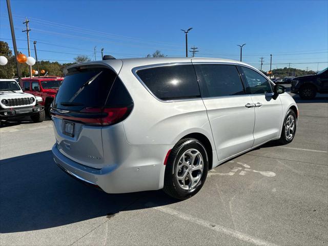 new 2024 Chrysler Pacifica car, priced at $49,215