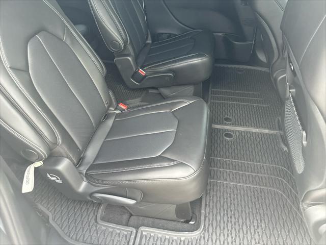 new 2025 Chrysler Pacifica car, priced at $45,420