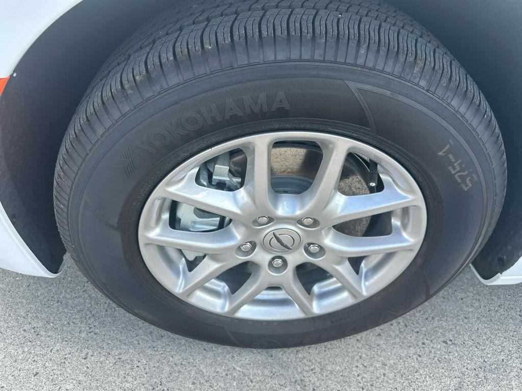 new 2025 Chrysler Pacifica car, priced at $44,520