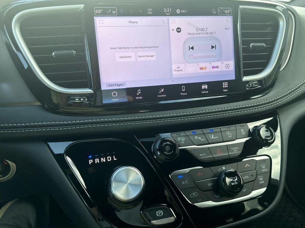 new 2025 Chrysler Pacifica car, priced at $44,520