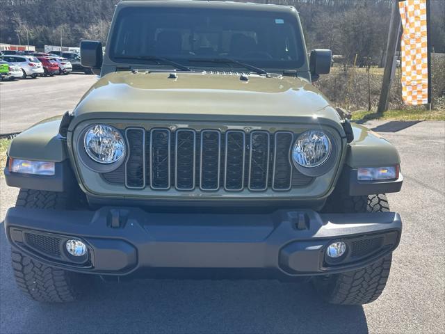 new 2025 Jeep Gladiator car, priced at $45,360