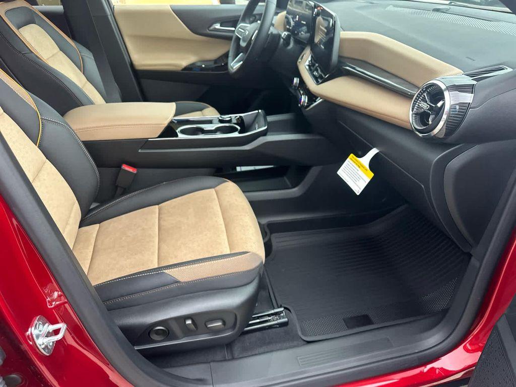 new 2026 Chevrolet Equinox car, priced at $40,605