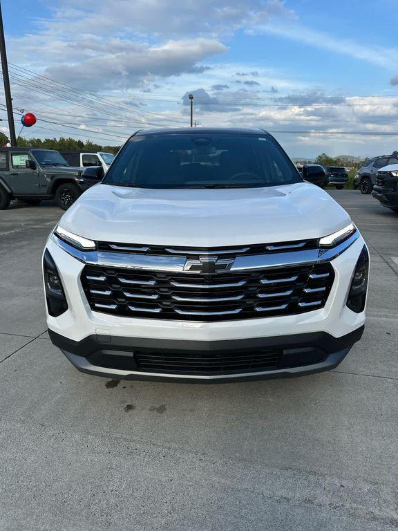 new 2026 Chevrolet Equinox car, priced at $33,830