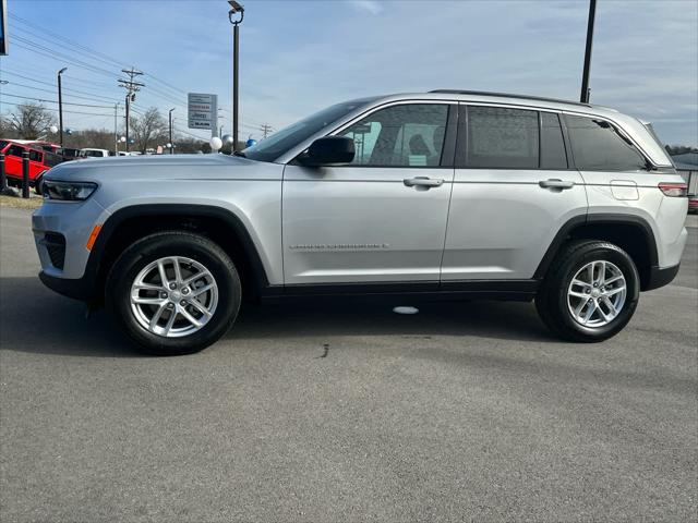 new 2025 Jeep Grand Cherokee car, priced at $42,970