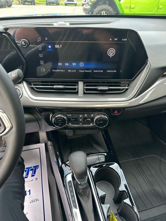 new 2025 Chevrolet Trax car, priced at $28,440