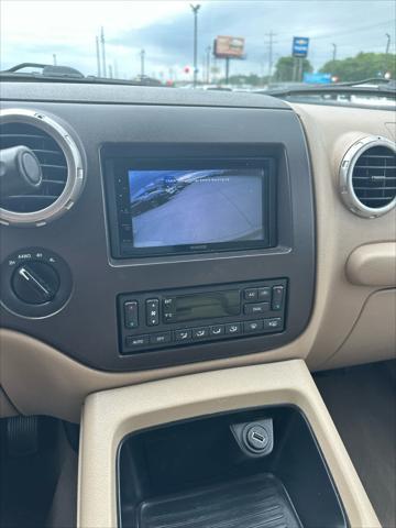used 2003 Ford Expedition car, priced at $8,995
