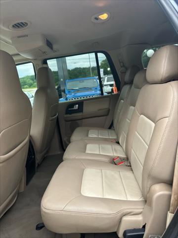 used 2003 Ford Expedition car, priced at $8,995