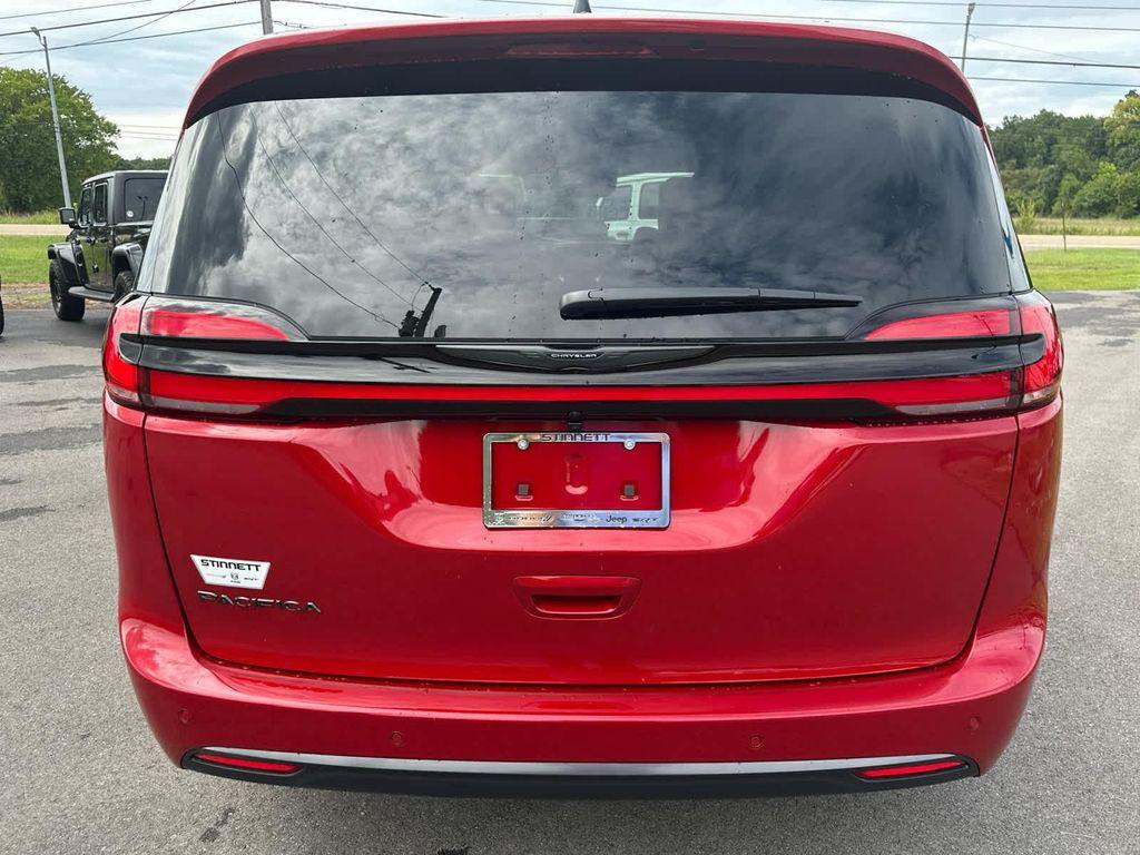 new 2026 Chrysler Pacifica car, priced at $50,995