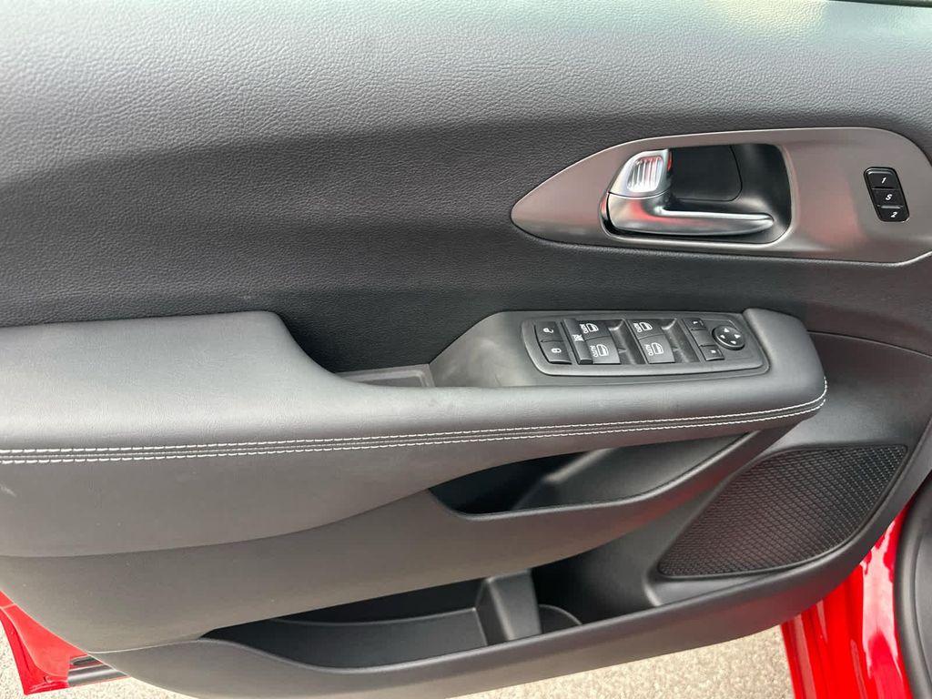 new 2026 Chrysler Pacifica car, priced at $50,995