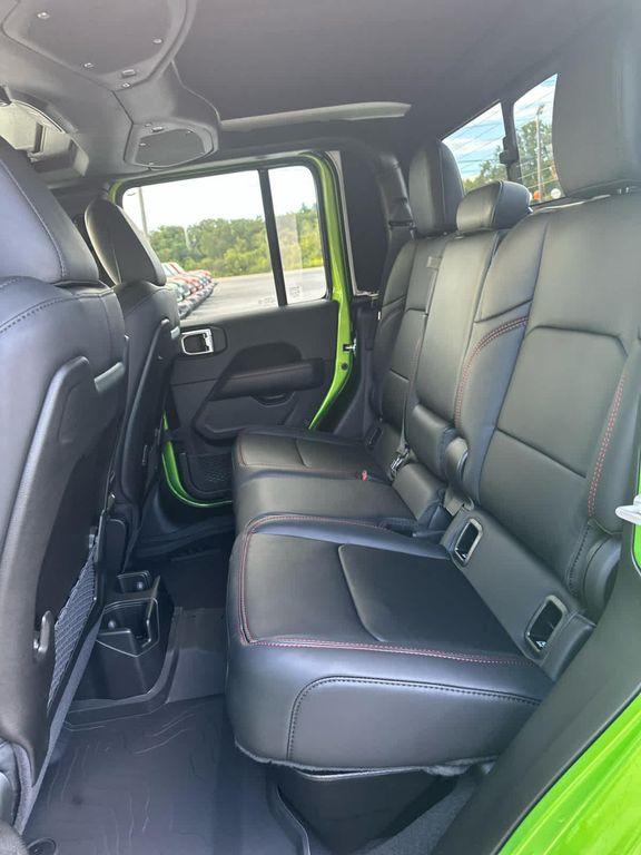 new 2025 Jeep Gladiator car, priced at $60,995