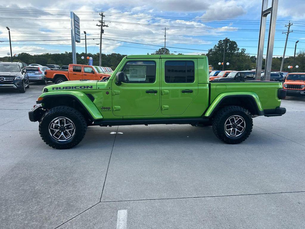 new 2025 Jeep Gladiator car, priced at $60,995