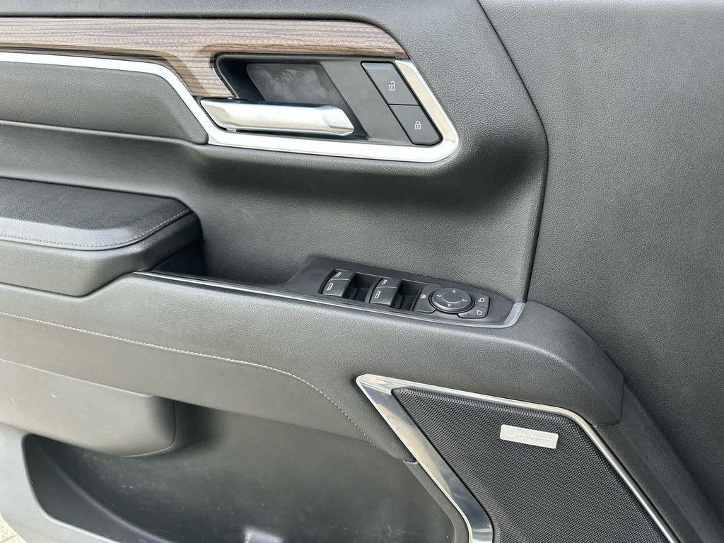 used 2023 Chevrolet Silverado 1500 car, priced at $43,988
