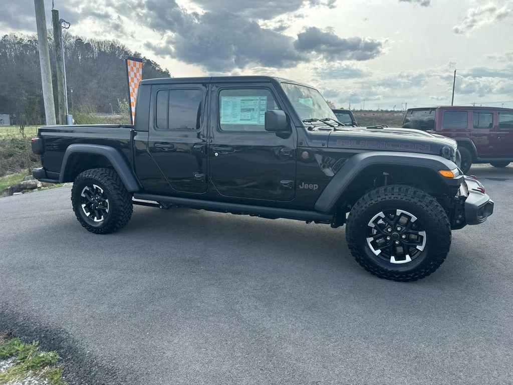 new 2025 Jeep Gladiator car, priced at $57,915