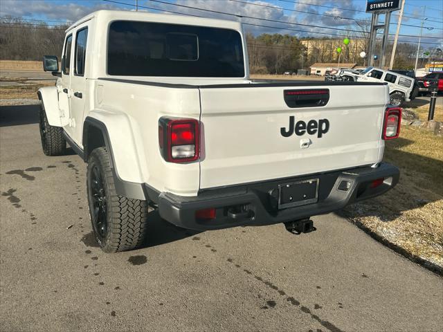 new 2025 Jeep Gladiator car, priced at $42,995