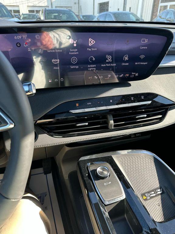 new 2025 Buick Enclave car, priced at $57,985