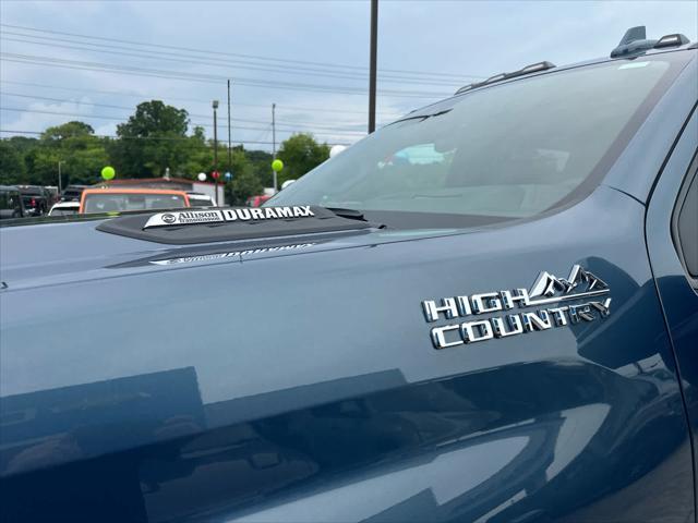 new 2025 Chevrolet Silverado 3500 car, priced at $90,905