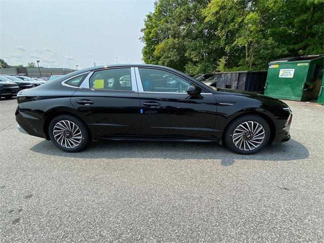 new 2024 Hyundai Sonata Hybrid car, priced at $31,422