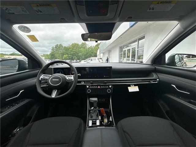 new 2025 Hyundai Tucson car, priced at $31,183